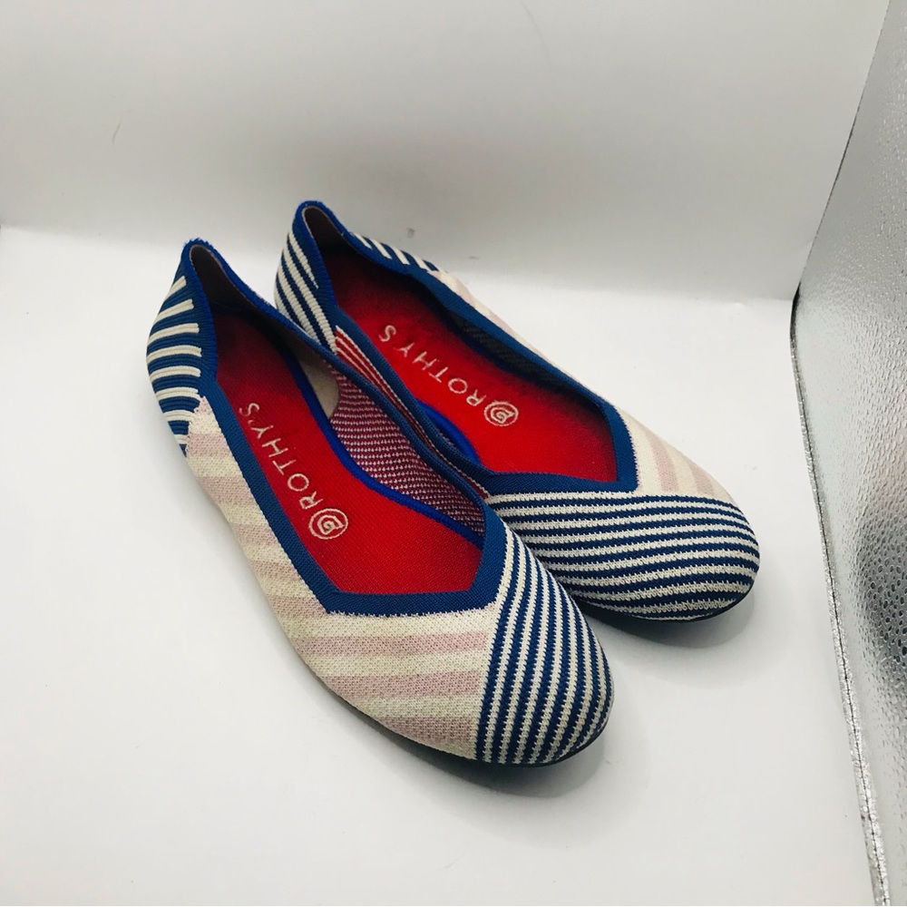 Rothy's Women’s Blue & Cream Striped‎ Flat - Picture 5 of 10